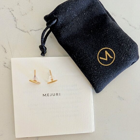 Mejuri Jewelry - 14k Yellow Gold Mejuri Bar Studs $148 w/Pouch, Box, Bag, Papers Earrings